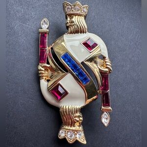 TRIFARI 1996 King Of Diamond Enamel Brooch Pin Great Condition